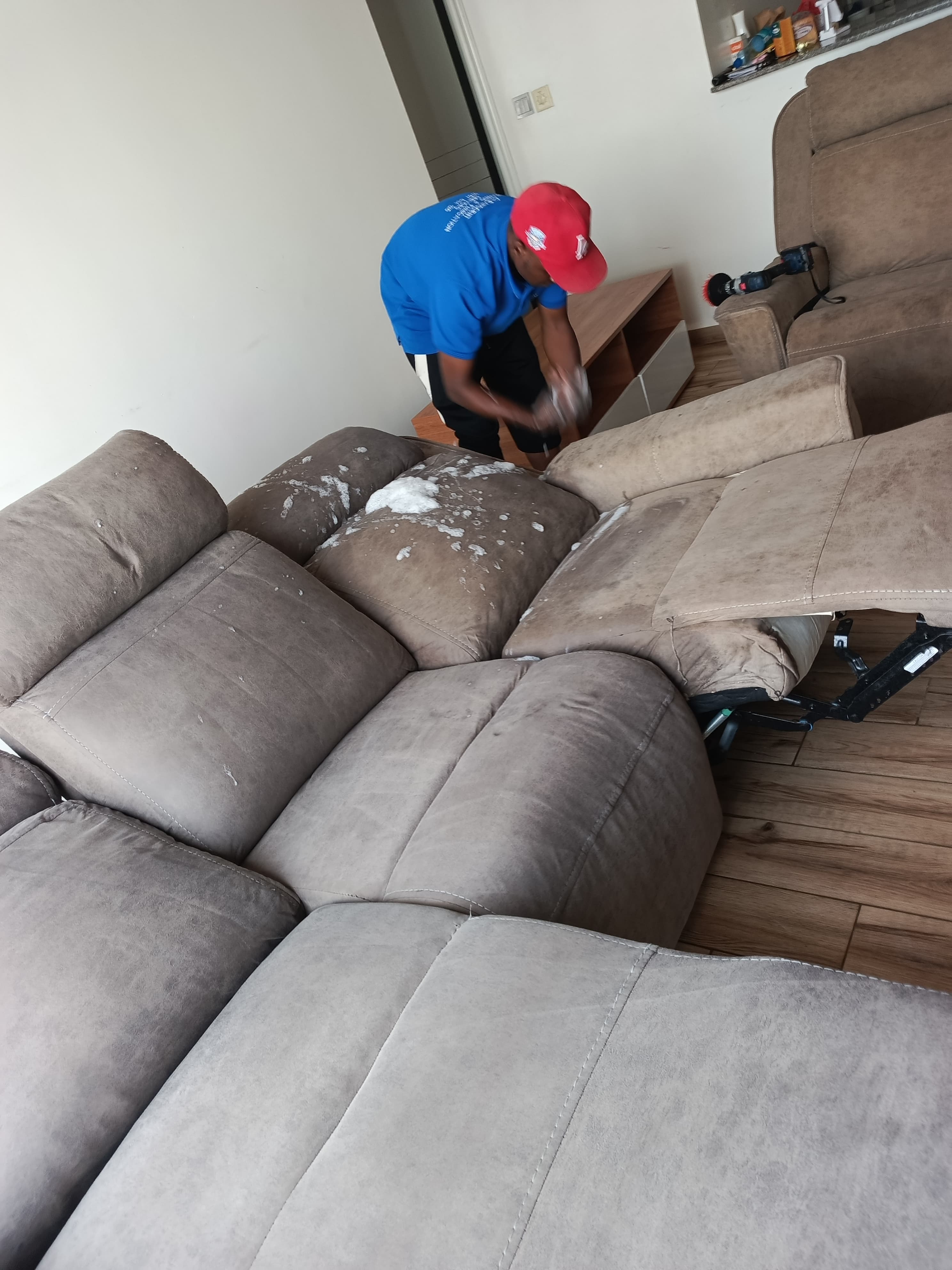 Sofa deep cleaning in progress